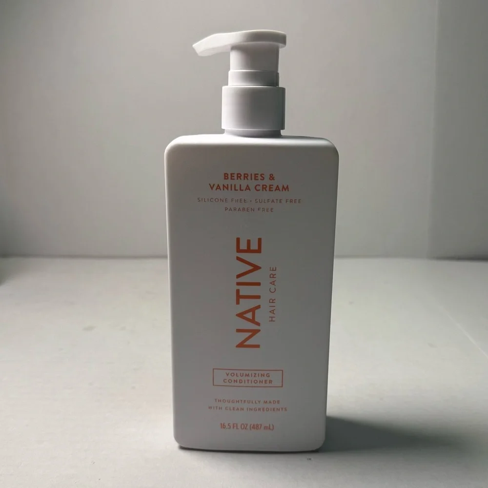 Native Strengthening Conditioner, Berries and Vanilla, Sulfate Free 16.5oz